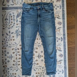 MOTHER High Waisted Looker Ankle, In "Hop On Hop Off" Size 29